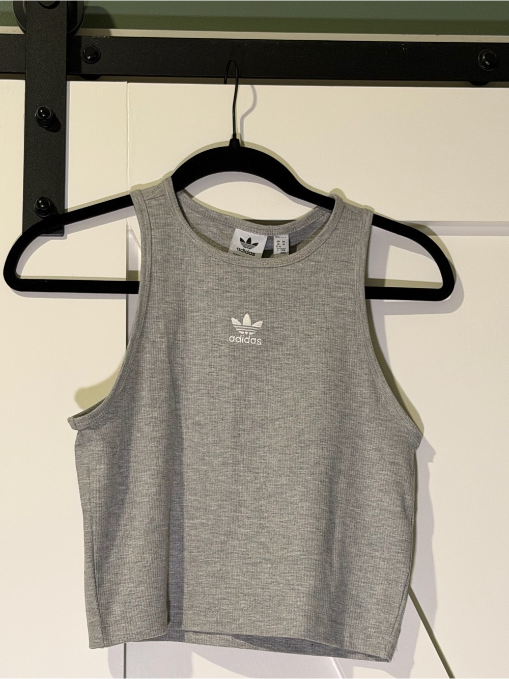 adidas Gray Ribbed Cropped Tank medium NWT